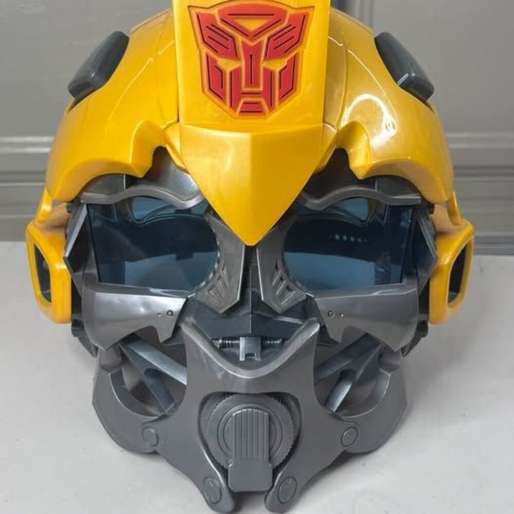 Hasbro Transformers Bumblebee Voice Changer Helmet
